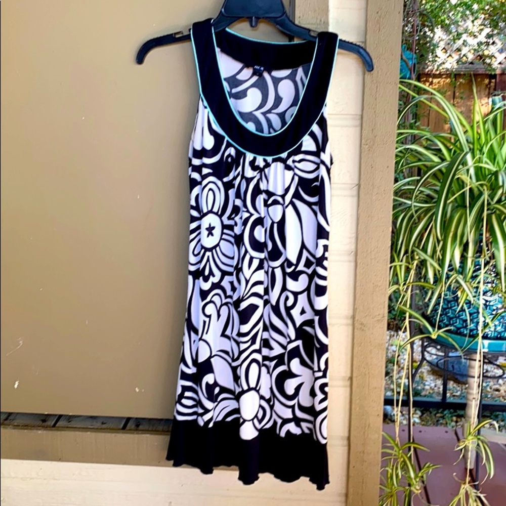 Black and white dress with teal piping